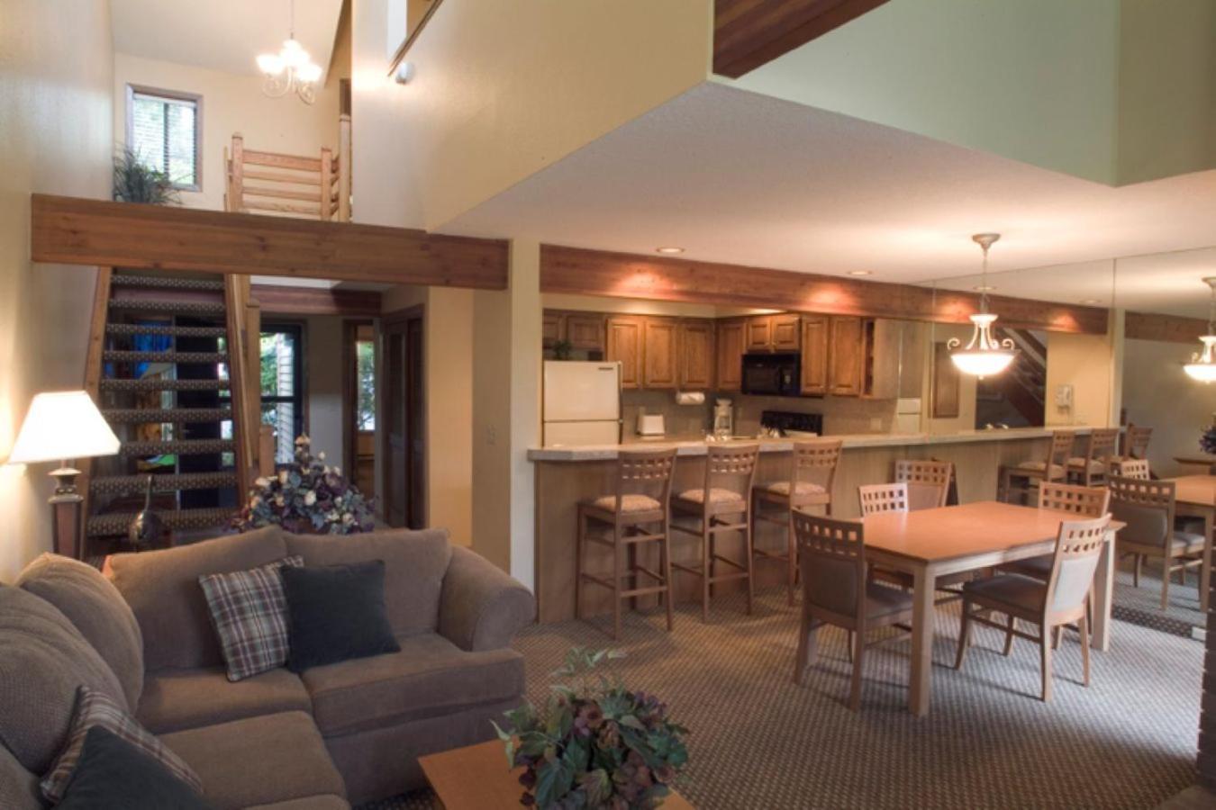 Whispering Woods Resort Welches Extérieur photo