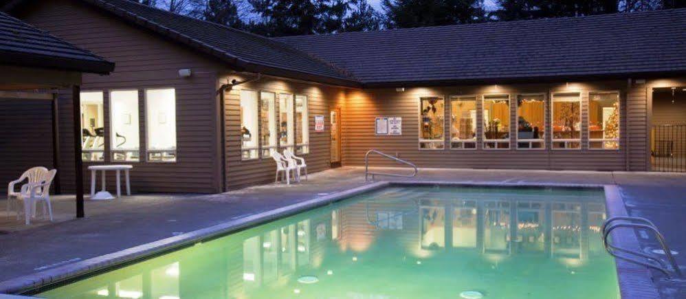 Whispering Woods Resort Welches Extérieur photo